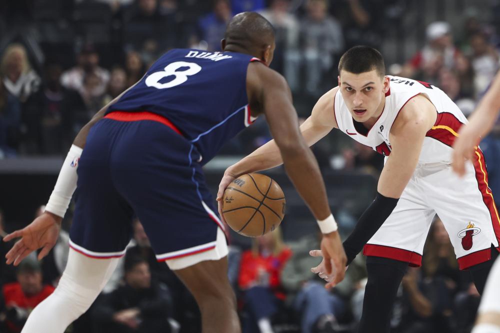 利器的呢 利器的呢