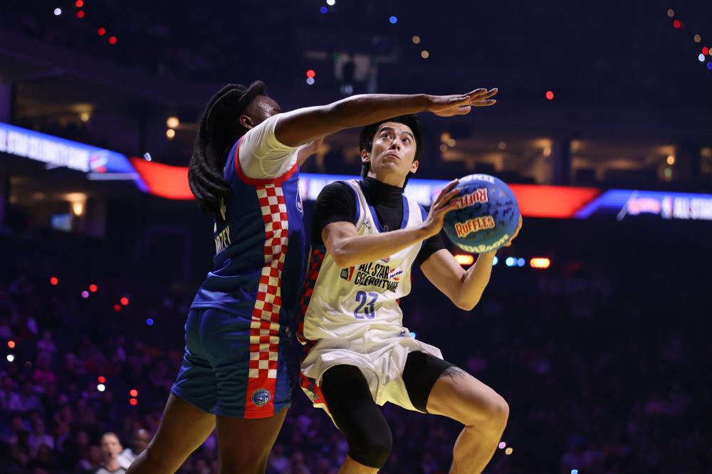 比赛中的每 比赛中的每